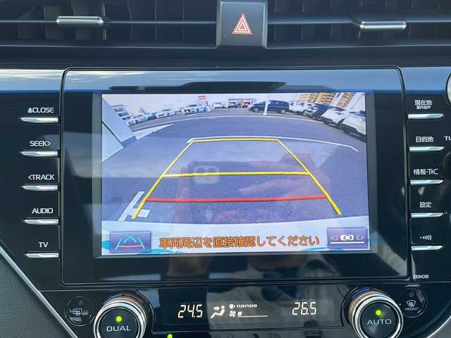 トヨタ カムリ G レザーパッケージ 山口県 2017(平29)年 10.5万km プラチナホワイトパールマイカ ワンオーナー/サンルーフ/モデリスタフルエアロ/メーカー純正SDナビ/・DVD再生機能有/・フルセグTV/・Bluetooth接続/・バックカメラ/ビルトインETC/ドライブレコーダー/ワンオーナー/Toyota Safety Sense/・プリクラッシュセーフティ/・レーントレーシングアシスト/・ロードサインアシスト/・レーダークルーズコントロール/・先行車発進告知機能/・ドライバー異常時対応システム/・ブラインドスポットモニター/・クリアランスソナー/・パーキングサポートブレーキ/オート電動格納式ドアミラー/USB入力端子/スマートキー/プッシュスタート/スペアキー1本/レザーシート/シートヒーター/パワーシート/純正フロアマット/パワーバックドア/社外19インチAW【LEONIS】/純正LEDライト/オートマチックハイビーム/ドアバイザー/ウィンカーミラー/純正AWスタッドレス積み込み/保証書/取扱説明書