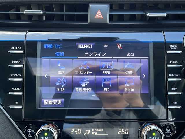 トヨタ カムリ G レザーパッケージ 山口県 2017(平29)年 10.5万km プラチナホワイトパールマイカ ワンオーナー/サンルーフ/モデリスタフルエアロ/メーカー純正SDナビ/・DVD再生機能有/・フルセグTV/・Bluetooth接続/・バックカメラ/ビルトインETC/ドライブレコーダー/ワンオーナー/Toyota Safety Sense/・プリクラッシュセーフティ/・レーントレーシングアシスト/・ロードサインアシスト/・レーダークルーズコントロール/・先行車発進告知機能/・ドライバー異常時対応システム/・ブラインドスポットモニター/・クリアランスソナー/・パーキングサポートブレーキ/オート電動格納式ドアミラー/USB入力端子/スマートキー/プッシュスタート/スペアキー1本/レザーシート/シートヒーター/パワーシート/純正フロアマット/パワーバックドア/社外19インチAW【LEONIS】/純正LEDライト/オートマチックハイビーム/ドアバイザー/ウィンカーミラー/純正AWスタッドレス積み込み/保証書/取扱説明書