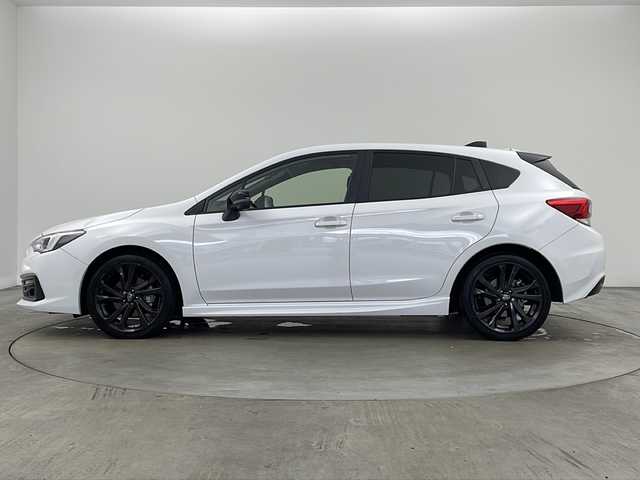 スバル インプレッサ スポーツ STI スポーツ 兵庫県 2021(令3)年 2.8万km セラミックホワイト ・純正ナビ&TV&CD&DVD&SD&BT/・アイサイト/・プリクラッシュセーフティ/・レーンキープアシスト/・ブラインドスポットモニター/・フロント・サイド・バックカメラ/・ビルトインETC/・レーダークルーズコントロール/・後方コーナーセンサー/・LEDヘッドライト/・プッシュスタート/・スマートキー/・オートライト/・オートエアコン/・フォグランプ/・純正18インチAW/・電動パーキング/・オートビークルホールド/・革巻きステアリング/・ステアリングスイッチ/・パドルシフト/・運転席メモリシート/・横滑り防止装置/・純正フロアマット
