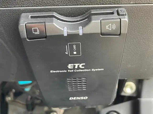 ダイハツ ミラ イース L SAⅢ 岩手県 2018(平30)年 7.5万km ブラックマイカメタリック ４ＷＤ　スマートアシスト３　ナビ　ＴＶ　Ｂｌｕｅｔｏｏｔｈ音楽再生　コーナーセンサー　オートマチックハイビーム　ＥＴＣ　ドライブレコーダー　キーレスエントリー　純正フロアマット　１４インチＡＷ