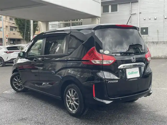 ホンダ フリード G ホンダセンシング 宮城県 2020(令2)年 4.5万km クリスタルブラックパール ワンオーナー/純正メモリナビ/DVD/CD/FM/AM/i Pod/USB/BT/AUX/フルセグTV/バックカメラ/前席シートヒーター/ステアリングスイッチ/両側パワースライドドア/前後ドライブレコーダー/純正スチール冬タイヤ15インチ/社外アルミ夏タイヤ15インチ/純正フロアマット/追従型クルーズコントロール/レーンアシスト/フロントワイパーデアイサー/衝突被害軽減システム/横滑り防止機能/アイドリングストップ/電動格納ミラー/ウィンカードアミラー/LEDライト/ETC/プッシュスタート/保証書・記録簿・取扱説明書