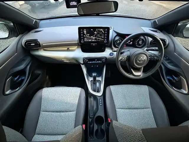 トヨタ ヤリス ハイブリッド Z 愛知県 2020(令2)年 3万km アイスピンクメタリック 純正メモリナビ(FM/AM/BT/フルセグ)/トヨタセーフティーセンス/ ・プリクラッシュセーフティー/ ・レーントレーシングアシスト/ ・ブラインドスポットモニター/ ・リアクロストラフィックアラート/ ・パーキングサポートブレーキ/ ・クリアランスソナー/ ・ロードサインアシスト/ ・オートマッチクハイビーム/ ・レーダークルーズコントロール/アラウンドビューモニター・バックカメラ/ドライブレコーダー/ハーフレザーシート/シートヒーター/LEDヘッドライト/純正AW16インチ/電動格納ミラー/純正フロアマット/ETC/プッシュスタート/スマートキー/ステアリングリモコン/ABS/取扱説明書・保証書