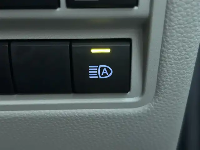 トヨタ ヤリス ハイブリッド Z 愛知県 2020(令2)年 3万km アイスピンクメタリック 純正メモリナビ(FM/AM/BT/フルセグ)/トヨタセーフティーセンス/ ・プリクラッシュセーフティー/ ・レーントレーシングアシスト/ ・ブラインドスポットモニター/ ・リアクロストラフィックアラート/ ・パーキングサポートブレーキ/ ・クリアランスソナー/ ・ロードサインアシスト/ ・オートマッチクハイビーム/ ・レーダークルーズコントロール/アラウンドビューモニター・バックカメラ/ドライブレコーダー/ハーフレザーシート/シートヒーター/LEDヘッドライト/純正AW16インチ/電動格納ミラー/純正フロアマット/ETC/プッシュスタート/スマートキー/ステアリングリモコン/ABS/取扱説明書・保証書