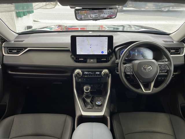 トヨタ ＲＡＶ４ G Zパッケージ 愛媛県 2022(令4)年 1.9万km アティチュードブラックマイカ ワンオーナー/サンルーフ/モデリスタフルエアロ/フロントグリル・ヘッドランプ・バックドアガーニッシュ/純正ナビ(フルセグTV/AM・FM/BT)TVキャンセラー付/バック・フロント・サイドカメラ/ビルトインETC2.0/デジタルインナーミラー/置くだけ充電/ステアリングヒーター/パワーシート(D席)/シートヒーター(D＋N席)/エアシート(D＋N席)/クルーズコントロール/純正フロアマット/純正19インチアルミホイール/スペアキー/エンジンスターター