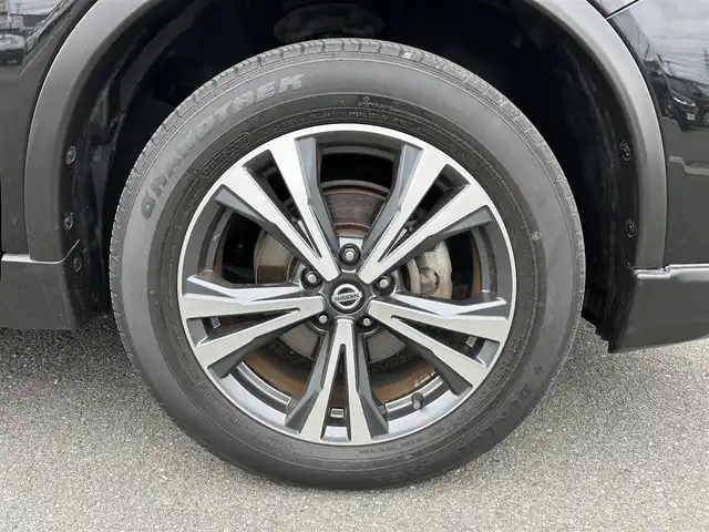 日産 エクストレイル 20Xi 静岡県 2019(平31)年 4.6万km ダイヤモンドブラック 純正9インチメモリナビ/（CD/DVD/BT/FM/AM/SD）/フルセグTV/プロパイロット/・インテリジェントLI（車線逸脱防止）/・BSW（後側方車両検知警報）/・RCTA（交代時車両検知）/アラウンドビューモニター/電動リアゲート/ETC/LEDヘッドライト/フォグランプ/パートナーコンビ防水シート/革巻きハンドル/ISOFIX/純正18AW