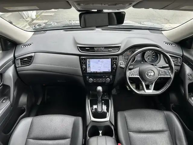 日産 エクストレイル 20Xi 静岡県 2019(平31)年 4.6万km ダイヤモンドブラック 純正9インチメモリナビ/（CD/DVD/BT/FM/AM/SD）/フルセグTV/プロパイロット/・インテリジェントLI（車線逸脱防止）/・BSW（後側方車両検知警報）/・RCTA（交代時車両検知）/アラウンドビューモニター/電動リアゲート/ETC/LEDヘッドライト/フォグランプ/パートナーコンビ防水シート/革巻きハンドル/ISOFIX/純正18AW