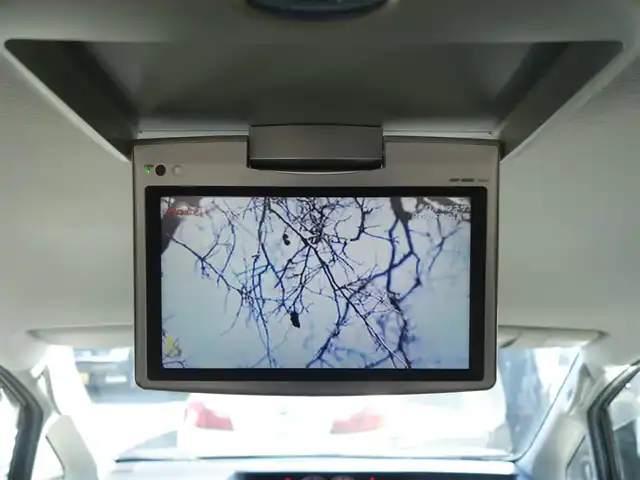 トヨタ ヴォクシー ZS 煌 静岡県 2011(平23)年 13.4万km ボルドーマイカメタリック ワンオーナー/禁煙車/両側パワースライド/純正HDDナビ（NHZN-W60G)/CD/DVD/BT/HDD/フルセグTV/AUX/SD/純正フリップダウンモニター/ビルトインETC/バックカメラ/2列目回転シート/純正フロアマット/純正ドアバイザー/スマートキー2個/プッシュスタート/純正HIDヘッドライト/オートライト/取扱説明書/保証書