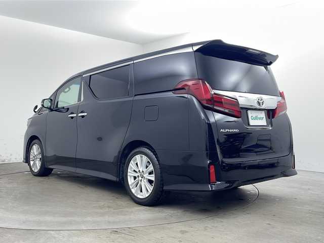 トヨタ アルファード S Aパッケージ 兵庫県 2019(平31)年 7.5万km ブラック ・ワンオーナー車/・社外9インチナビ（AVIC-RQ902）/CD/DVD/SD/USB/Bluetooth/TV/・バックカメラ/・両側パワースライドドア/・ドライブレコーダー/・ウッドコンビステアリング/・ステアリングスイッチ/・Toyota　Safety　Sense/・プリクラッシュセーフティ/・レーントレーシングアシスト/・レーダークルーズコントロール/・ロードサインアシスト/・オートマチックハイビーム/・先行車発進告知機能/・AC100V電源/・ＬＥＤヘッドライト/・オートライト/・フォグランプ/・純正フロアマット/・純正18インチアルミホイール/・スマートキー/・プッシュスタート