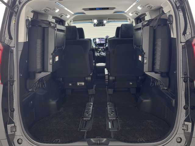 トヨタ アルファード S Aパッケージ 兵庫県 2019(平31)年 7.5万km ブラック ・ワンオーナー車/・社外9インチナビ（AVIC-RQ902）/CD/DVD/SD/USB/Bluetooth/TV/・バックカメラ/・両側パワースライドドア/・ドライブレコーダー/・ウッドコンビステアリング/・ステアリングスイッチ/・Toyota　Safety　Sense/・プリクラッシュセーフティ/・レーントレーシングアシスト/・レーダークルーズコントロール/・ロードサインアシスト/・オートマチックハイビーム/・先行車発進告知機能/・AC100V電源/・ＬＥＤヘッドライト/・オートライト/・フォグランプ/・純正フロアマット/・純正18インチアルミホイール/・スマートキー/・プッシュスタート