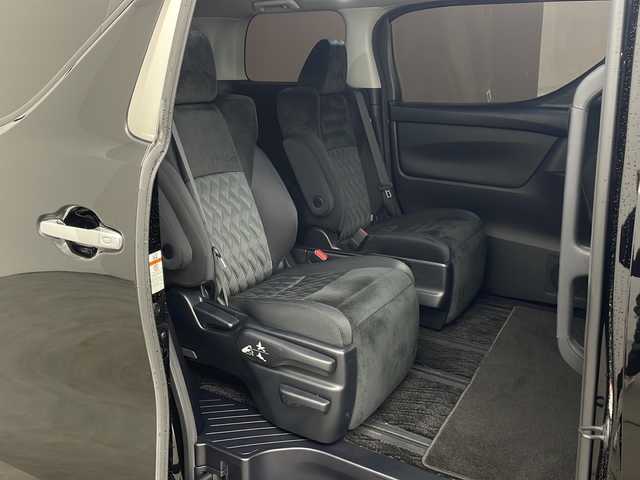 トヨタ アルファード S Aパッケージ 兵庫県 2019(平31)年 7.5万km ブラック ・ワンオーナー車/・社外9インチナビ（AVIC-RQ902）/CD/DVD/SD/USB/Bluetooth/TV/・バックカメラ/・両側パワースライドドア/・ドライブレコーダー/・ウッドコンビステアリング/・ステアリングスイッチ/・Toyota　Safety　Sense/・プリクラッシュセーフティ/・レーントレーシングアシスト/・レーダークルーズコントロール/・ロードサインアシスト/・オートマチックハイビーム/・先行車発進告知機能/・AC100V電源/・ＬＥＤヘッドライト/・オートライト/・フォグランプ/・純正フロアマット/・純正18インチアルミホイール/・スマートキー/・プッシュスタート