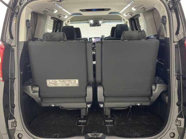 トヨタ アルファード S Aパッケージ 兵庫県 2019(平31)年 7.5万km ブラック ・ワンオーナー車/・社外9インチナビ（AVIC-RQ902）/CD/DVD/SD/USB/Bluetooth/TV/・バックカメラ/・両側パワースライドドア/・ドライブレコーダー/・ウッドコンビステアリング/・ステアリングスイッチ/・Toyota　Safety　Sense/・プリクラッシュセーフティ/・レーントレーシングアシスト/・レーダークルーズコントロール/・ロードサインアシスト/・オートマチックハイビーム/・先行車発進告知機能/・AC100V電源/・ＬＥＤヘッドライト/・オートライト/・フォグランプ/・純正フロアマット/・純正18インチアルミホイール/・スマートキー/・プッシュスタート