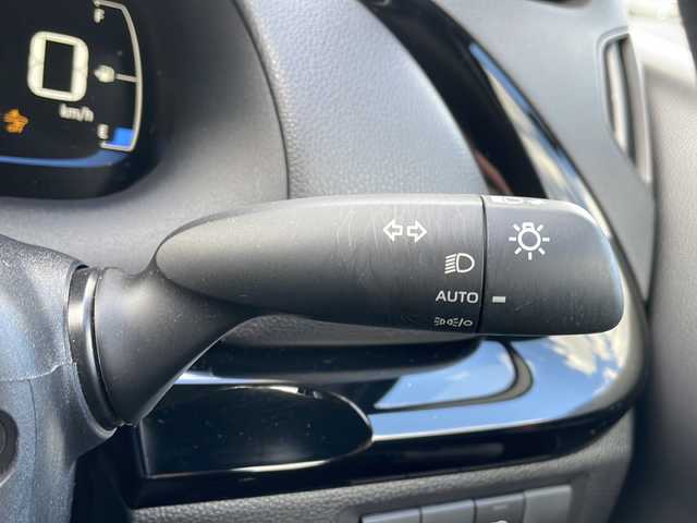 トヨタ アクア X 新潟県 2022(令4)年 4.2万km クリアベージュメタリック 純正ディスプレイオーディオ/(AM/FM/Bluetooth/Miracast)/トヨタセーフティセンス/・レーダークルーズコントロール/・レーンキープアシスト/・プリクラッシュセーフティ/・オートマチックハイビーム/バックカメラ/ビルトインETC/AC100V/LEDヘッドライト/ヘッドライトレベライザー/ステアリングスイッチ/電動格納ミラー/取扱説明書/保証書