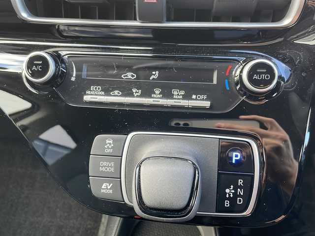 トヨタ アクア X 新潟県 2022(令4)年 4.2万km クリアベージュメタリック 純正ディスプレイオーディオ/(AM/FM/Bluetooth/Miracast)/トヨタセーフティセンス/・レーダークルーズコントロール/・レーンキープアシスト/・プリクラッシュセーフティ/・オートマチックハイビーム/バックカメラ/ビルトインETC/AC100V/LEDヘッドライト/ヘッドライトレベライザー/ステアリングスイッチ/電動格納ミラー/取扱説明書/保証書