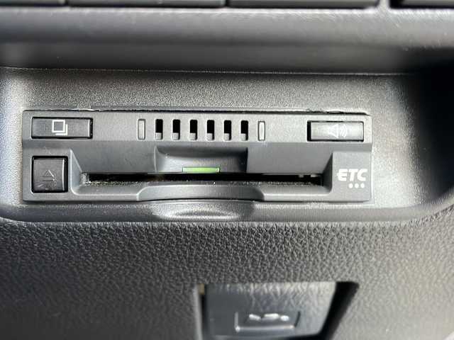 トヨタ アクア X 新潟県 2022(令4)年 4.2万km クリアベージュメタリック 純正ディスプレイオーディオ/(AM/FM/Bluetooth/Miracast)/トヨタセーフティセンス/・レーダークルーズコントロール/・レーンキープアシスト/・プリクラッシュセーフティ/・オートマチックハイビーム/バックカメラ/ビルトインETC/AC100V/LEDヘッドライト/ヘッドライトレベライザー/ステアリングスイッチ/電動格納ミラー/取扱説明書/保証書