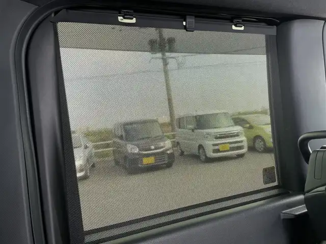 ダイハツ タント カスタム X 佐賀県 2023(令5)年 2.6万km ブラックマイカメタリック 社外SDナビゲーション/・フルセグTV/CD/DVD/SD/Bluetooth/バックカメラ/ビルトインETC/両側パワースライドドア/電子パーキングブレーキ/・AUTO HOLD機能/黒レザー調シートカバー/DN席シートヒーター/後席サンシェード/ISOFIX対応/ステアリングリモコン/純正14インチアルミホイール/純正LEDヘッドライト/・オートマチックハイビーム/純正LEDフォグランプ/ドアバイザ―/新車保証書/スマートアシスト/・衝突軽減ブレーキ/・車線逸脱警報機能/・先行車発進お知らせ機能/・クリアランスソナー/・標識認識機能/・ふらつき警報