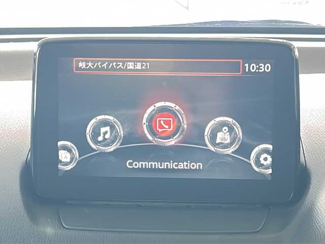 マツダ デミオ XD 岐阜県 2017(平29)年 4.3万km スノーフレイクホワイトパールマイカ 純正ナビ/FM/AM/USB1/USB2/CD/AUX/DVD/フルセグTV/プッシュスタート/シートヒーター/オートライト/オートエアコン/クルーズコントロール/ETC/電動格納ミラー/バックカメラ/ドアバイザー/純正マット/I-stopOff/レーンキープアシスト/横滑り防止装置/４WD