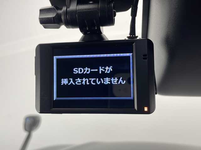 トヨタ ハイラックス Z 長野県 2023(令5)年 0.3万km アティチュードブラックマイカ 4WD/ALPINEメモリナビ&フルセグTV&USB&BT/アダプティブクルーズコントロール/レーンディパーチャーアラート/プリクラッシュセーフティ/コーナーセンサー/ダウンヒルアシストコントロール/センターデフロック/アイドリングストップ/寒冷地仕様/フロントワイパーデアイサー/ステアリングスイッチ/バックカメラ/ETC/LEDヘッドライト/オートライト/電動格納ミラー/ウィンカーミラー/ドアミラーヒーター/純正17インチAW装着/純正フロアマット/純正ドアバイザー/純正ハードトノカバー/純正ヘッドライナー/プッシュスタート/スマートキー