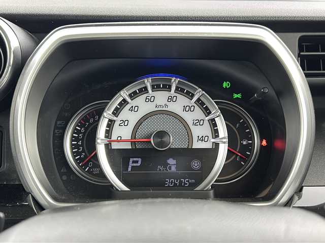 スズキ スペーシア カスタム HYBRID XS ターボ 愛知県 2018(平30)年 3.1万km ピュアホワイトP プッシュスタート/純正オーディオ【Bluetooth　CD USB AUX　品番：GCW315】/両側パワースライドドア/スマートキー/ドライブレコーダー/ETC/LＥＤライト/フォグランプ/ハーフレザーシート/シートヒーター【D席】/横滑り防止装置/後部コーナーセンサー/レーンキープアシスト/衝突被害軽減システム/純正フロアマット/純正アルミホイール