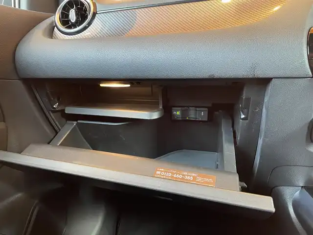 メルセデス・ベンツ Ｂ２００ｄ AMGライン 愛知県 2021(令3)年 4.5万km マウンテングレー ナビパッケージ /純正ナビ /フルセグTV /AppleCarPlay /レーダーセーフティパッケージ/ACC /ブラインドスポット/レーンキープ/パーキングアシスト/LEDヘッドライト /黒半革 /シートヒーター /ETC