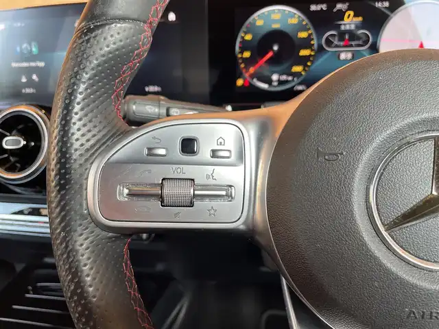 メルセデス・ベンツ Ｂ２００ｄ AMGライン 愛知県 2021(令3)年 4.5万km マウンテングレー ナビパッケージ /純正ナビ /フルセグTV /AppleCarPlay /レーダーセーフティパッケージ/ACC /ブラインドスポット/レーンキープ/パーキングアシスト/LEDヘッドライト /黒半革 /シートヒーター /ETC