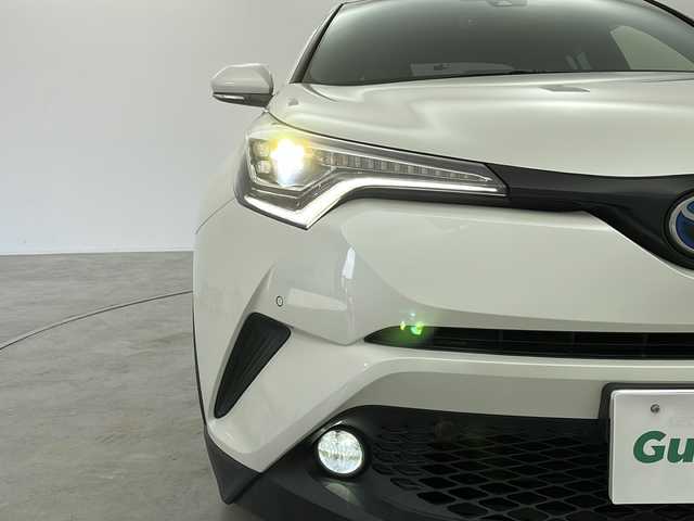 トヨタ Ｃ－ＨＲ G 群馬県 2017(平29)年 14.9万km ホワイトパールクリスタルシャイン