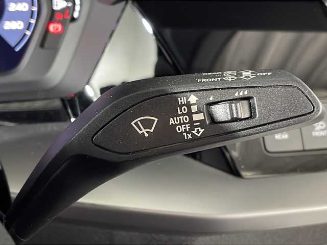 アウディ Ａ３ SB 30TFSI アドバンスド 福岡県 2023(令5)年 0.2万km 白 純正ナビ/バックカメラ/純正前後ドライブレコーダー/パーキングアシスト/アイドリングストップ/レーダークルーズコントロール/コーナーセンサー/プッシュスタート/ETC2.0