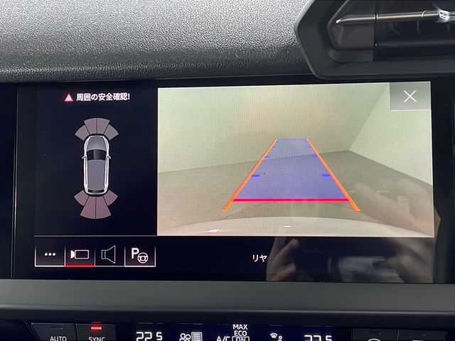アウディ Ａ３ SB 30TFSI アドバンスド 福岡県 2023(令5)年 0.2万km 白 純正ナビ/バックカメラ/純正前後ドライブレコーダー/パーキングアシスト/アイドリングストップ/レーダークルーズコントロール/コーナーセンサー/プッシュスタート/ETC2.0