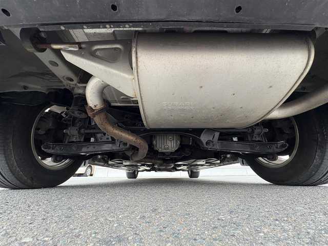 スバル インプレッサ スポーツ 2．0i アイサイト 岩手県 2013(平25)年 13.7万km サテンホワイトパール 禁煙車/4WD/追従型クルーズコントロール/純正ナビ/→ワンセグTV/Bluetooth/CD/DVD/FM/AM/バックカメラ/ステアリングスイッチ/衝突軽減ブレーキ/レーンキープアシスト/横滑り防止装置/オートライト/フォグライト/〇プッシュスタート/〇電動格納ミラー/〇ウィンカーミラー/〇ドアバイザー/〇フロアマット/〇パドルシフト/〇スマートキー/デジタルインナーミラー/ETC2.0/冬タイヤ純正アルミホイール車載