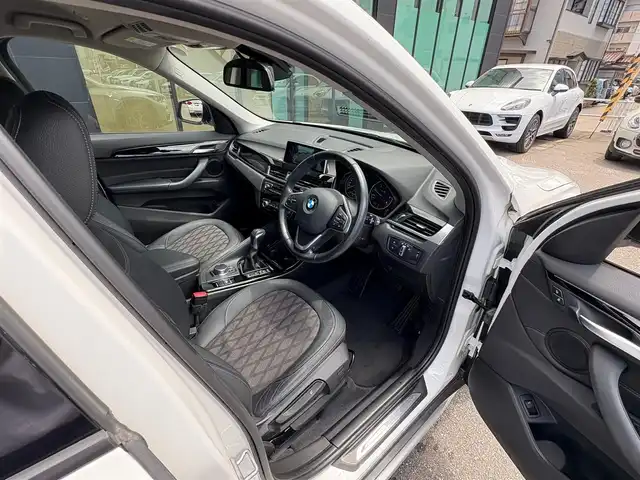 ＢＭＷ Ｘ１ xDrive 18d xライン 石川県 2016(平28)年 3万km アルピンホワイトⅢ コンフォートパッケージ/純正HDDナビ/バックカメラ/Bluetooth/USB/AUX/クリアランスソナー/電動格納ミラー/コンフォートアクセス/電動リアゲート/フットトランクオープナー/オートライト/LEDライト/ヒルディセントコントロール/電動サイドブレーキ/ミラーETC