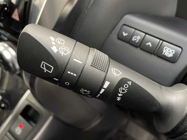 トヨタ ヴェルファイア Z 長野県 2020(令2)年 5.3万km ホワイトパールクリスタルシャイン 純正HDDナビ/・Bluetooth/DVD/TV/後方バックカメラ/純正ETC/AndoroidAuto/AppleCarPlay/オットマン/ドラレコ前後/ウォークスルー/純正フロアマット/両側パワースライド/純正18インチAW/コーナーセンサー前後/レーンキープアシスト/盗難防止装置/オートライト/オートマチックハイビーム/LEDヘッドライト/エアバックW+サイド/カーテンエアバック/衝突被害軽減システム/クルコン追従あり/スマートキー/スペアキー２本/保証書/取扱説明書