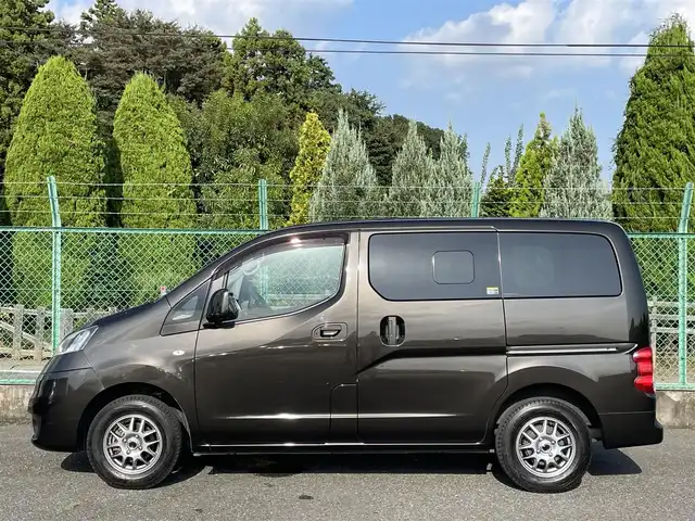 日産 ＮＶ２００バネット 16X－2R 千葉県 2017(平29)年 2万km タイガーアイブラウン ・ワンオーナー/・純正ナビ【MJ116D-A】/（Bluetooth/フルセグTV/DVD/CD)/・バックカメラ/・フロントドライブレコーダー/・ETC/・電動格納ミラー/・フロントフォグランプ/・純正フロアマット/・リアプライバシーガラス/・スペアキー×1/・横滑り防止装置/・社外14インチアルミホイール/・取扱説明書/・保証書/・記録簿