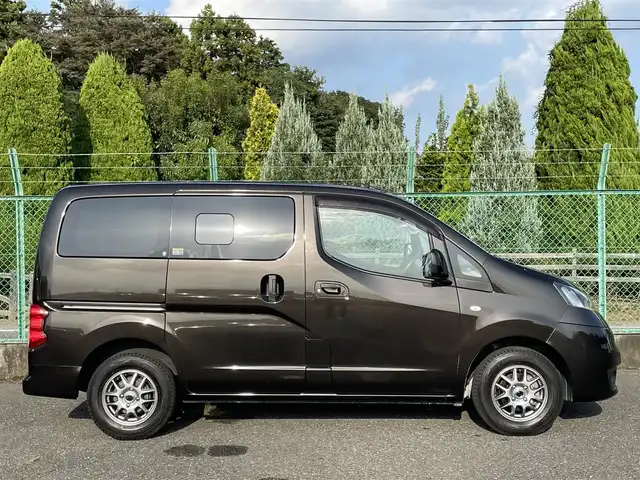 日産 ＮＶ２００バネット 16X－2R 千葉県 2017(平29)年 2万km タイガーアイブラウン ・ワンオーナー/・純正ナビ【MJ116D-A】/（Bluetooth/フルセグTV/DVD/CD)/・バックカメラ/・フロントドライブレコーダー/・ETC/・電動格納ミラー/・フロントフォグランプ/・純正フロアマット/・リアプライバシーガラス/・スペアキー×1/・横滑り防止装置/・社外14インチアルミホイール/・取扱説明書/・保証書/・記録簿