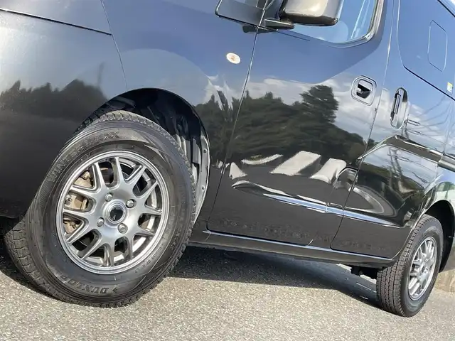 日産 ＮＶ２００バネット 16X－2R 千葉県 2017(平29)年 2万km タイガーアイブラウン ・ワンオーナー/・純正ナビ【MJ116D-A】/（Bluetooth/フルセグTV/DVD/CD)/・バックカメラ/・フロントドライブレコーダー/・ETC/・電動格納ミラー/・フロントフォグランプ/・純正フロアマット/・リアプライバシーガラス/・スペアキー×1/・横滑り防止装置/・社外14インチアルミホイール/・取扱説明書/・保証書/・記録簿