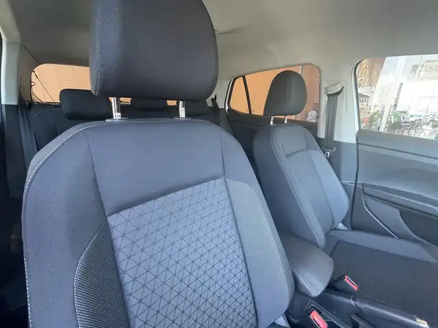 フォルクスワーゲン ＶＷ Ｔ－クロス TSI アクティブ 高知県 2022(令4)年 1.3万km 白 ACC（アダプテブクルーズコントロール）/　・Front　Assist/ 　・Lane Assist/ ・ブラインドスポットディテクション/純正ナビ/【AppleCarPlay/androidauto/USB/Bluetooth】/バックカメラ/コーナーセンサー/パークアシスト/疲労検知システム/純正アルミホイール16インチ/LEDヘッドライト/LEDフォグライト/ETC2.0/社外ドラレコ
