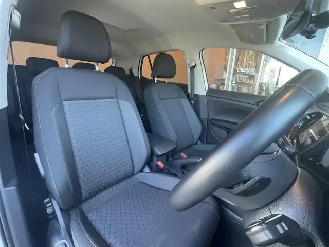 フォルクスワーゲン ＶＷ Ｔ－クロス TSI アクティブ 高知県 2022(令4)年 1.3万km 白 ACC（アダプテブクルーズコントロール）/　・Front　Assist/ 　・Lane Assist/ ・ブラインドスポットディテクション/純正ナビ/【AppleCarPlay/androidauto/USB/Bluetooth】/バックカメラ/コーナーセンサー/パークアシスト/疲労検知システム/純正アルミホイール16インチ/LEDヘッドライト/LEDフォグライト/ETC2.0/社外ドラレコ