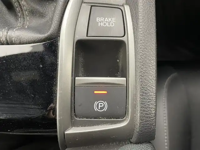 ホンダ シビック ハッチバック 群馬県 2020(令2)年 6.3万km クリスタルブラックパール 純正7インチナビ/・AM/FM/CD/DVD/SD/Bluetooth/フルセグTV/＝＝＝＝＝/６速ＭＴ　純正７インチナビ　純正前後ドライブレコーダー　バックカメラ　ホンダセンシング　純正ビルトインＥＴＣ２．０　衝突被害軽減ブレーキ　車線逸脱警報システム　前席シートヒーター　ワンオーナー　禁煙車