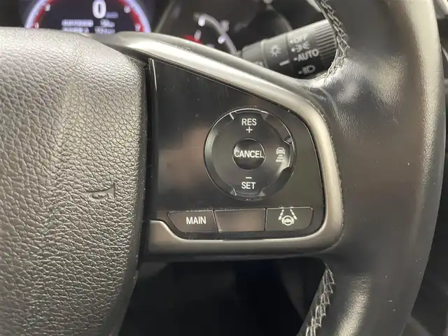 ホンダ シビック ハッチバック 群馬県 2020(令2)年 6.3万km クリスタルブラックパール 純正7インチナビ/・AM/FM/CD/DVD/SD/Bluetooth/フルセグTV/＝＝＝＝＝/６速ＭＴ　純正７インチナビ　純正前後ドライブレコーダー　バックカメラ　ホンダセンシング　純正ビルトインＥＴＣ２．０　衝突被害軽減ブレーキ　車線逸脱警報システム　前席シートヒーター　ワンオーナー　禁煙車