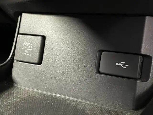 ホンダ シビック ハッチバック 群馬県 2020(令2)年 6.3万km クリスタルブラックパール 純正7インチナビ/・AM/FM/CD/DVD/SD/Bluetooth/フルセグTV/＝＝＝＝＝/６速ＭＴ　純正７インチナビ　純正前後ドライブレコーダー　バックカメラ　ホンダセンシング　純正ビルトインＥＴＣ２．０　衝突被害軽減ブレーキ　車線逸脱警報システム　前席シートヒーター　ワンオーナー　禁煙車