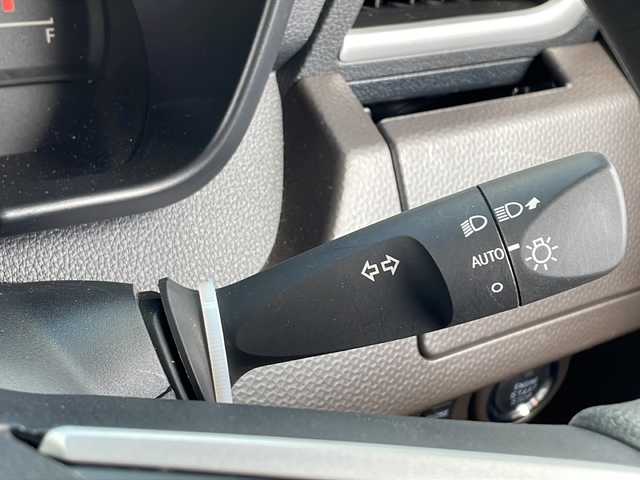 トヨタ ルーミー G 広島県 2023(令5)年 4.6万km パールホワイトⅢ 禁煙/社外ナビ/CD/DVD/USB/Bluetooth/バックカメラ/両側パワースライドドア/シートヒーター/スマートキー/スペアキー/プッシュスタート/合皮シートカバー/コーナーセンサー/LEDオートライト/オートハイビーム/ETC/フロアマット/ドアバイザー