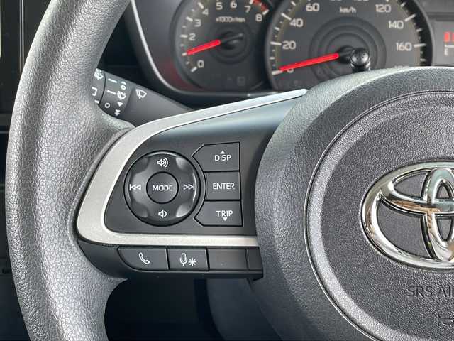 トヨタ ルーミー G 広島県 2023(令5)年 4.6万km パールホワイトⅢ 禁煙/社外ナビ/CD/DVD/USB/Bluetooth/バックカメラ/両側パワースライドドア/シートヒーター/スマートキー/スペアキー/プッシュスタート/合皮シートカバー/コーナーセンサー/LEDオートライト/オートハイビーム/ETC/フロアマット/ドアバイザー