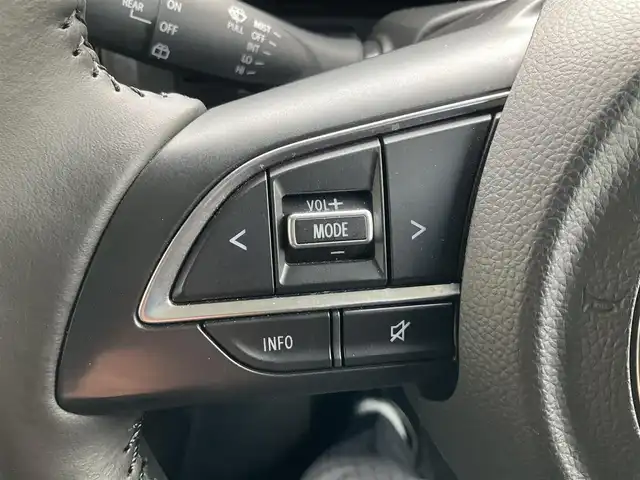 スズキ ジムニー シエラ JC 滋賀県 2021(令3)年 1.6万km 黒 スズキセーフティサポート/デュアルセンサーブレーキサポート/クルーズコントロール/LEDヘッドライト/フォグランプ/前席シートヒーター/純正15インチアルミホイール/スマートキー/スペアキー有り/取扱説明書/保証書