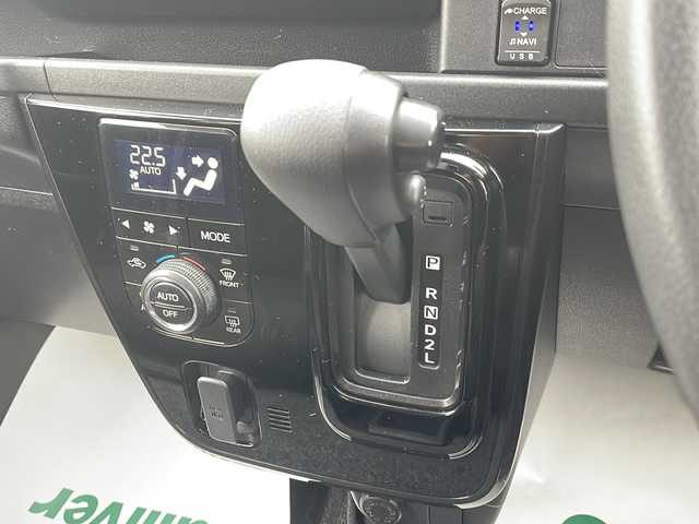ダイハツ アトレー ワゴン カスタム ターボ RS SAⅢ 山形県 2018(平30)年 2万km ブライトシルバーメタリック スマートアシストIII/・衝突回避支援ブレーキ機能/・車線逸脱警報機能/・オートハイビーム（ＡＨＢ）/・コーナーセンサー/純正ナビ(CD.DVD.BT.USB.SD)/フルセグ/バックカメラ/オーバーヘッドコンソール/アイドリングストップ/ヘッドライトレベライザー/キーレス