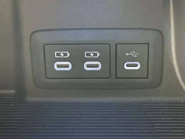 トヨタ ハリアー ハイブリッド Z レザーパッケージ 愛知県 2024(令6)年 2.5万km プラチナホワイトパールマイカ 純正１２．３型ナビ　調光ルーフ　ＪＢＬ　禁煙　全方位カメラ　デジタルインナーミラー　黒革　シートヒーター　電動リアゲート　前後ドラレコ　衝突軽減　追従クルコン　ＢＳＭ　ＨＵＤ　コーナーセンサ　フルセグTV　ETC2.0　LEDオートライト　フォグランプ　セーフティセンス　ナノイーX