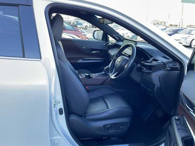 トヨタ ハリアー ハイブリッド Z レザーパッケージ 徳島県 2024(令6)年 2.5万km プラチナホワイトパールマイカ 純正１２．３型JBLナビ/調光ルーフ/全方位カメラ/デジタルインナーミラー/黒革/前席シートヒーター　/電動リアゲート/前後ドラレコ/追従クルコン/ＢＳＭ/ＨＵＤ/前後コーナーセンサ/ETC2.0/LEDオートライト/フォグランプ/セーフティセンス/ナノイーX