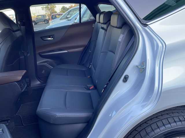 トヨタ ハリアー ハイブリッド Z レザーパッケージ 徳島県 2024(令6)年 2.5万km プラチナホワイトパールマイカ 純正１２．３型JBLナビ/調光ルーフ/全方位カメラ/デジタルインナーミラー/黒革/前席シートヒーター　/電動リアゲート/前後ドラレコ/追従クルコン/ＢＳＭ/ＨＵＤ/前後コーナーセンサ/ETC2.0/LEDオートライト/フォグランプ/セーフティセンス/ナノイーX