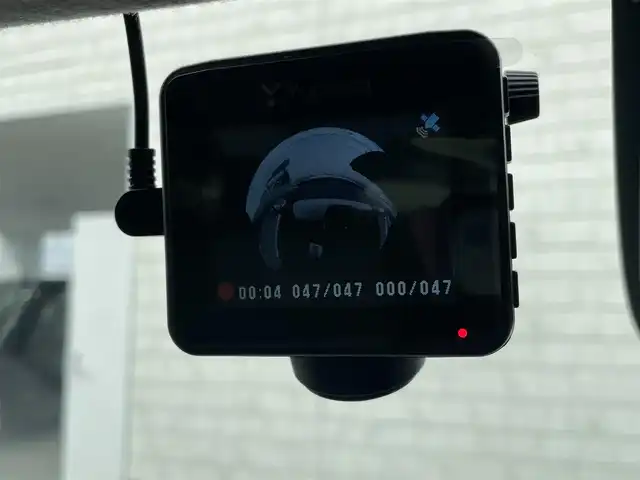 ホンダ フリード ハイブリット e:HEV AIR 福岡県 2025(令7)年 1万km プラチナホワイトパール 純正11.4型メモリーナビ(フルセグTV・CD・DVD・BT)/バックカメラ/ホンダセンシング/コーナーセンサー/レーダークルコン/両側パワスラ/ドラレコ/ETC/USBポート/純正LED・フロアマット/スマートキー/プッシュスタート