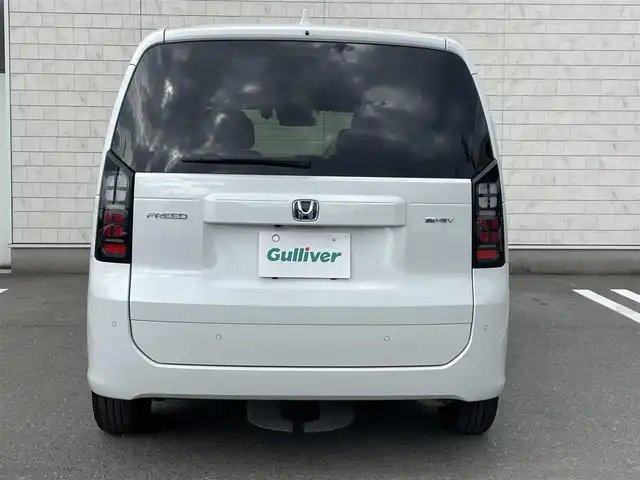 ホンダ フリード ハイブリット e:HEV AIR 福岡県 2025(令7)年 1万km プラチナホワイトパール 純正11.4型メモリーナビ(フルセグTV・CD・DVD・BT)/バックカメラ/ホンダセンシング/コーナーセンサー/レーダークルコン/両側パワスラ/ドラレコ/ETC/USBポート/純正LED・フロアマット/スマートキー/プッシュスタート