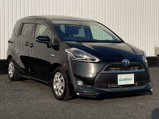 トヨタ シエンタ ハイブリッド G クエロ 千葉県 2017(平29)年 1.5万km ブラックマイカ TRDフルエアロ/純正メモリナビ/(フルセグTV/BT/CD/DVD/FM/AM)/衝突被害軽減システム/車線逸脱警報/バックカメラ/クルーズコントロール/ハーフレザーシート/両側パワースライドドア/横滑り防止装置/ビルトインETC2.0/アイドリングストップ/LEDヘッドライト/オートライト/ウィンカーミラー/電動格納ミラー/シートヒーター/シートリフター/プッシュスタート/スマートキー/フロアマット/スペアキー/保証書