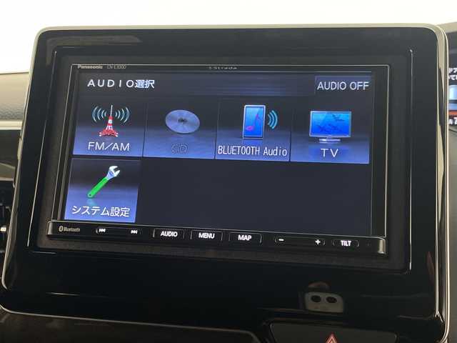 ホンダ Ｎ ＢＯＸ カスタム G L ターボ ホンダセンシング 宮崎県 2018(平30)年 3.8万km プレミアムホワイトパールⅡ 禁煙車/ホンダセンシング/社外ナビTV/（ストラーダ/CN-E300D/CD/SD/Bluetooth/ワンセグTV)/社外バックカメラ/純正ビルトインETC/純正LEDオートライト/純正LEDフォグ/純正15インチアルミ/純正エアロ/純正ルーフエンドスポイラー/純正フロアマット/両側電動スライドドア/アダプティブクルーズコントロール/レーンディパーチャーアラート/クリアランスソナー/ハーフレザーシート/オートエアコン/パドルシフト/本革巻ハンドル/スマートキー/プッシュエンジンスタート/スペアキー/新車時保証書/取扱い説明書