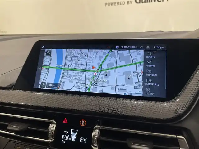 ＢＭＷ ＢＭＷ １１８ｄ プレイ 熊本県 2023(令5)年 1.6万km サファイアブラックP ・スマートキー/・プッシュスタート/・インテリジェントセーフティ/・PDC自動起動/・アクティブPDC緊急ブレーキ/・パーキングアシスト/・前席パワーシート/・純正HDDナビ/　【Bluetooth・USB・AppleCarPlay】/・バックかカメラ/・ETC/・ワイヤレス充電/・LEDヘッドランプ/・LEDフォグランプ/・純正マット